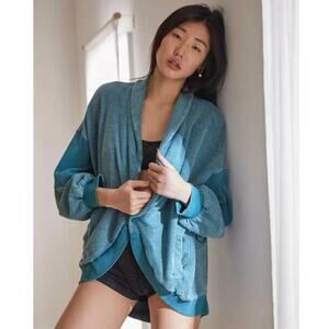Out From Under Urban Outfitters Deanna Cocoon Cardigan Coatigan Top Size XS
